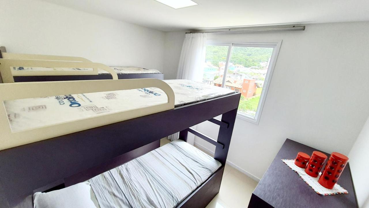 Apartment Residencial Renata - Na De Palmas - 3 A 300m Da Governador Celso Ramos